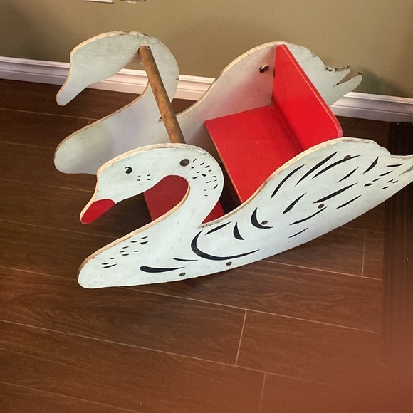 Vintage 
Wooden Swan Rocking Horse - Picture 3 of 17